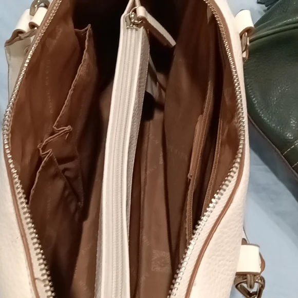 Anne Klein handbag - Picture 2 of 2